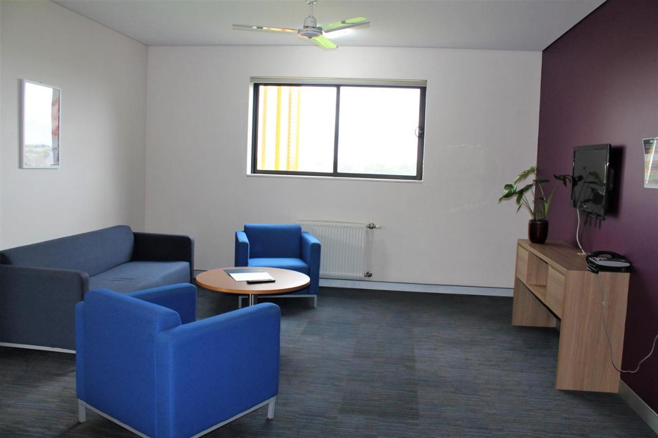 Western Sydney University Village - Penrith Luaran gambar